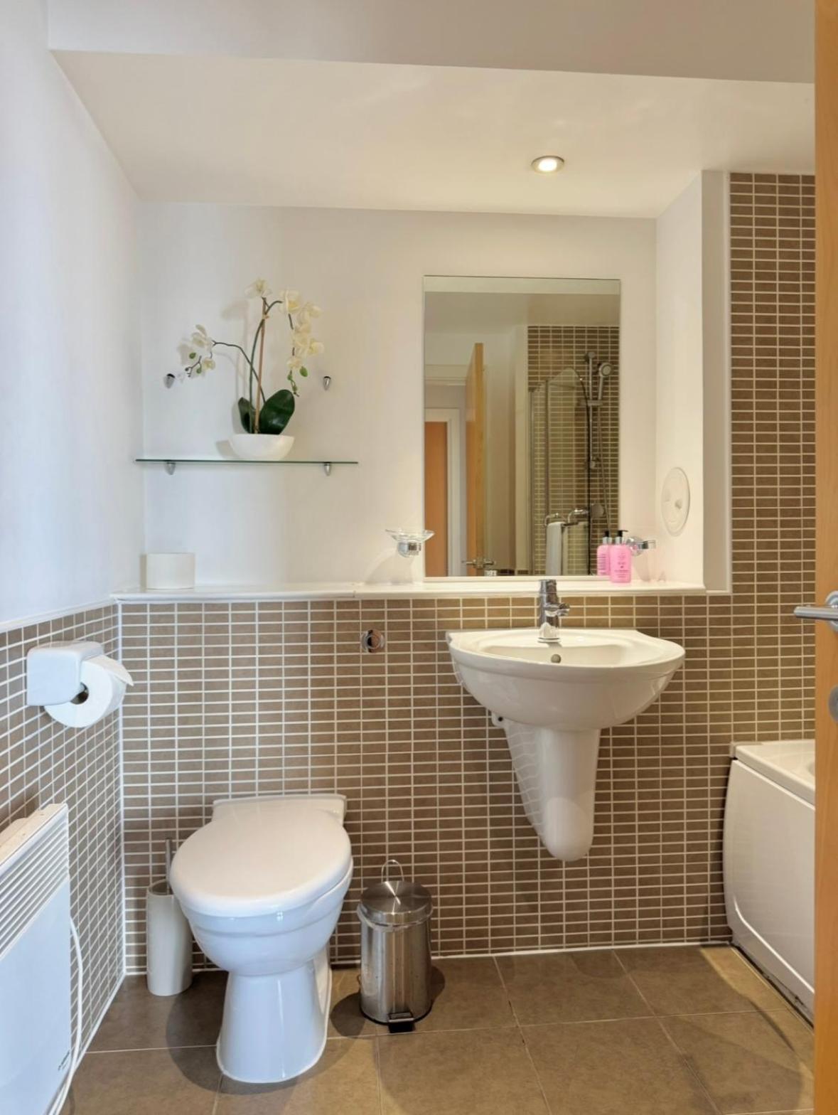 אדינבורו Modern Two Bedroom Apartments מראה חיצוני תמונה