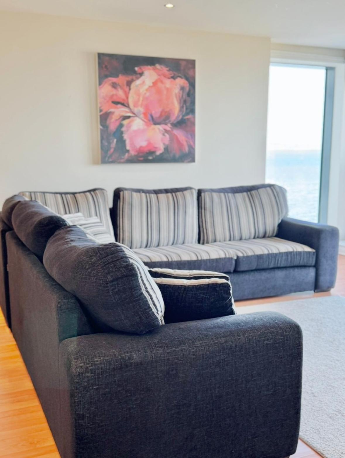 אדינבורו Modern Two Bedroom Apartments מראה חיצוני תמונה