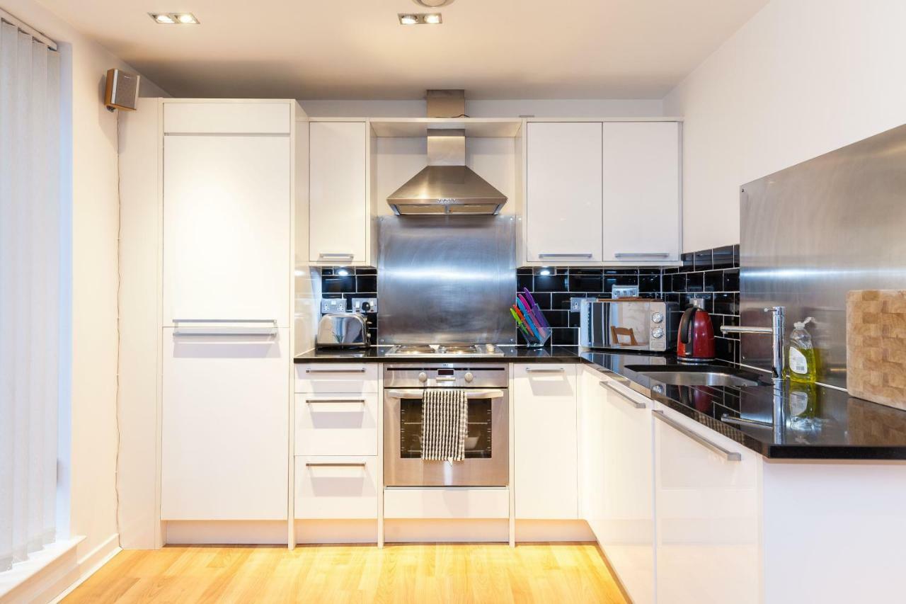 אדינבורו Modern Two Bedroom Apartments מראה חיצוני תמונה